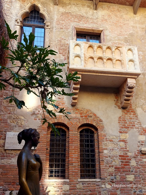 Cosa vedere a Verona. Casa di Giulietta e Balcone di Giulietta.