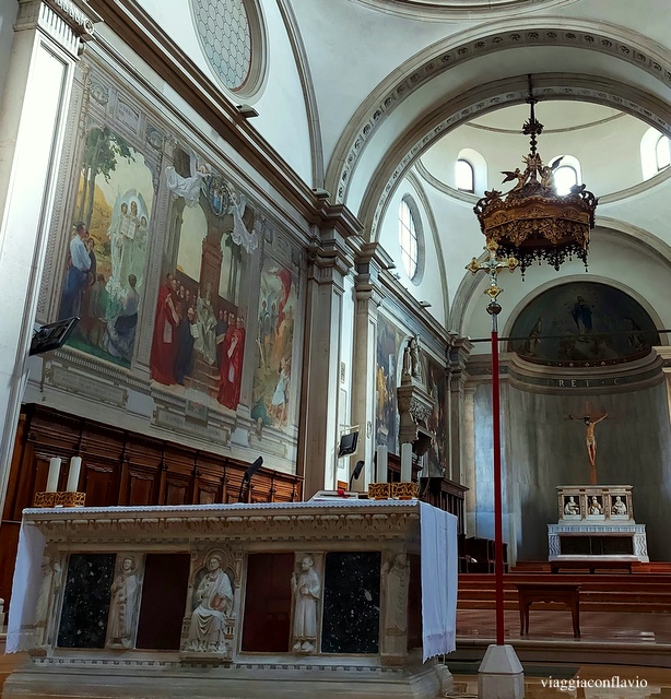 Visitare Treviso. L'Interno del Duomo. Cattedrale di San Pietro Apostolo.
