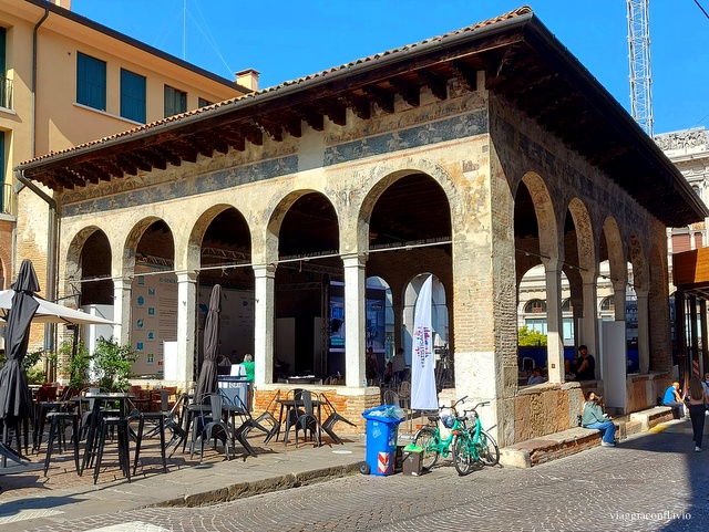 Cosa vedere a Treviso in un giorno. La Loggia dei Cavalieri. 