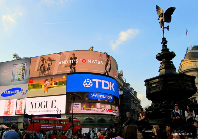 Londra, Piccadilly Circus.